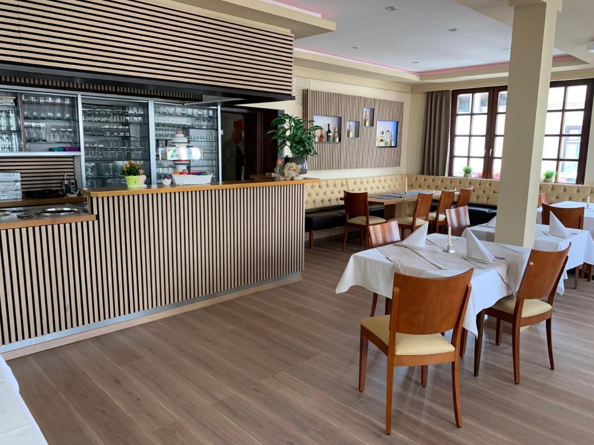 Hotel Deutsches Haus Lampertheim Dış mekan fotoğraf